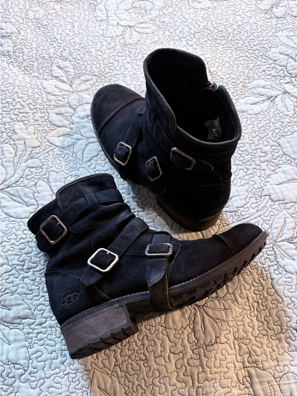 💥UGG Finney Black Suede Moto Harness Boots Triple Buckle Wrap Strap Sz 10💚